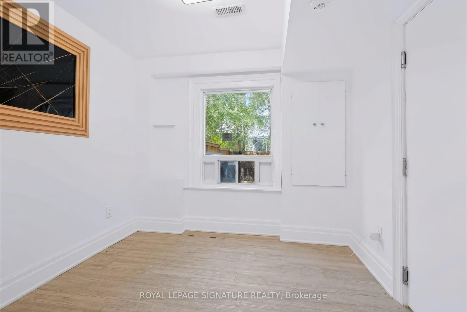 23 MYRTLE AVENUE - 8