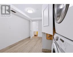 23 Myrtle Avenue, Toronto, ON M4M2A3 Photo 19