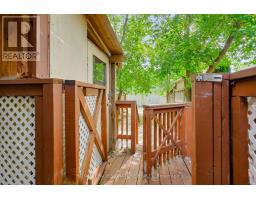 23 Myrtle Avenue, Toronto, ON M4M2A3 Photo 36
