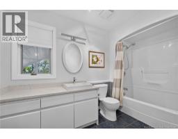 10 Harvard Court, Riverview, NB E1B4S3 Photo 36