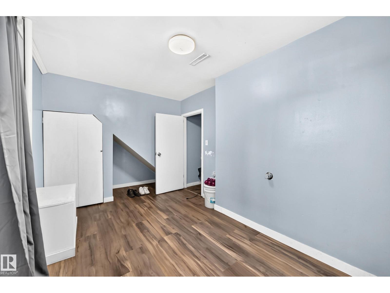 12440 82 ST NW - 33