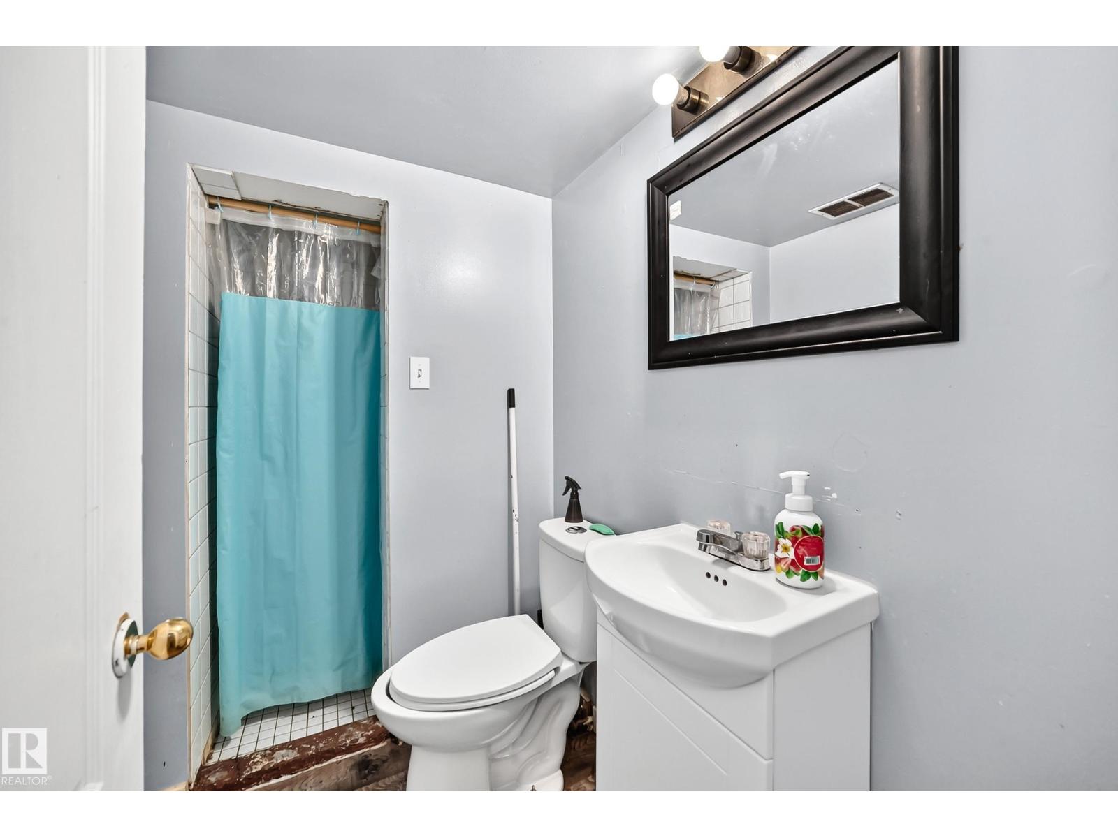 12440 82 ST NW - 34