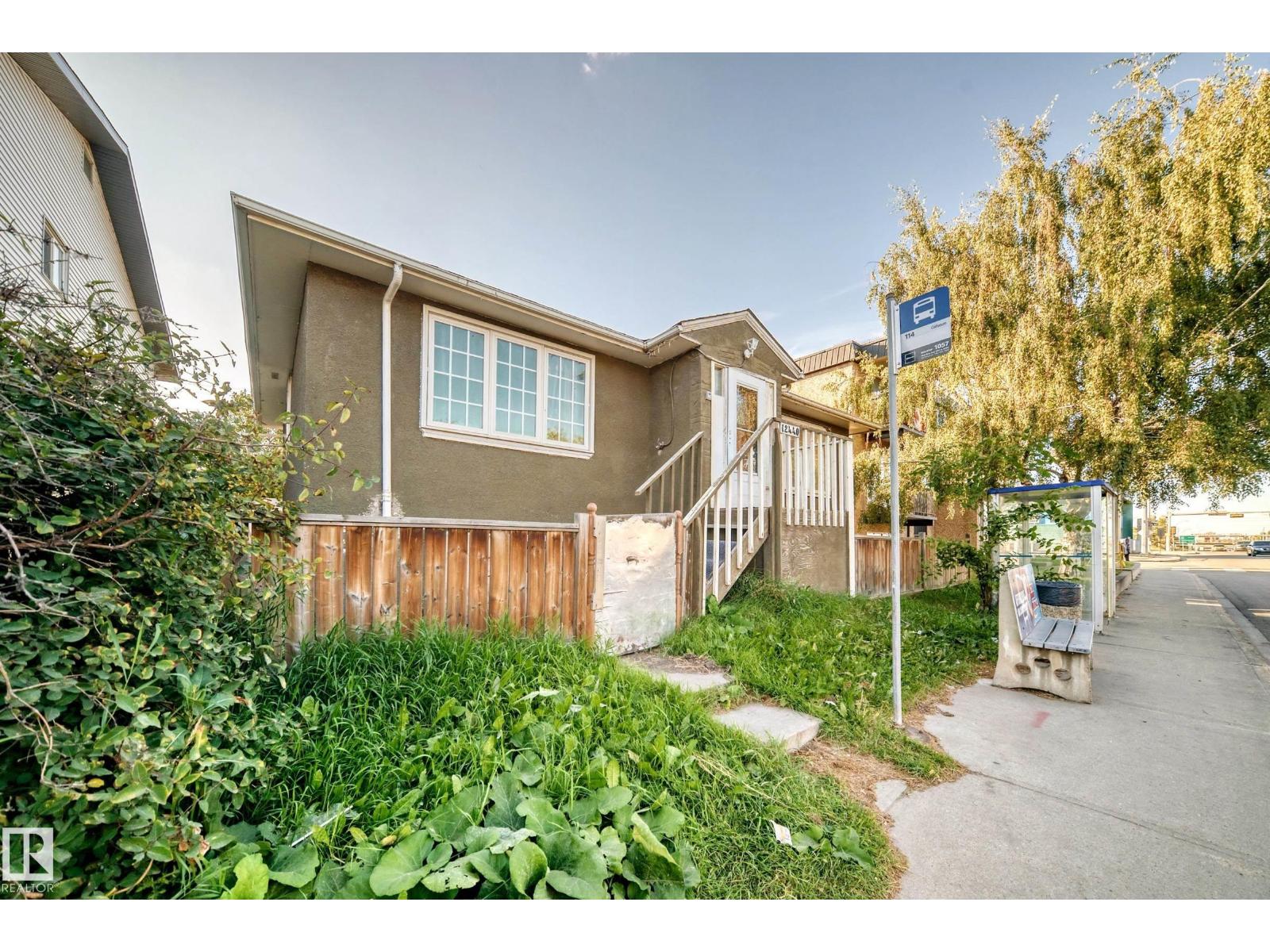 12440 82 ST NW - 2