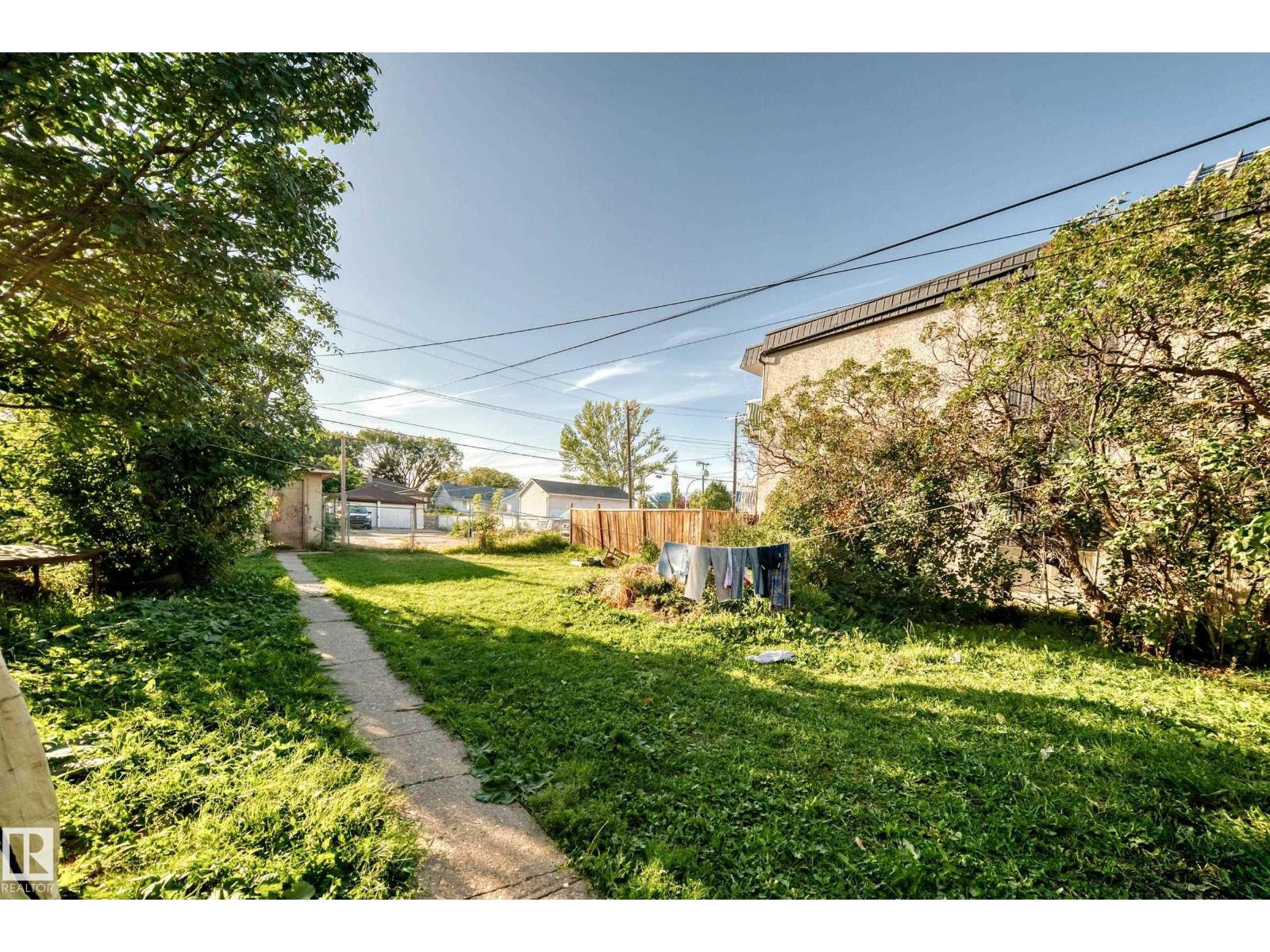 12440 82 ST NW - Image 37