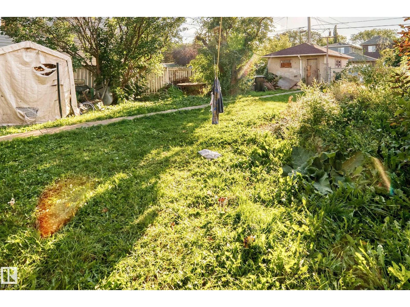 12440 82 ST NW - 38