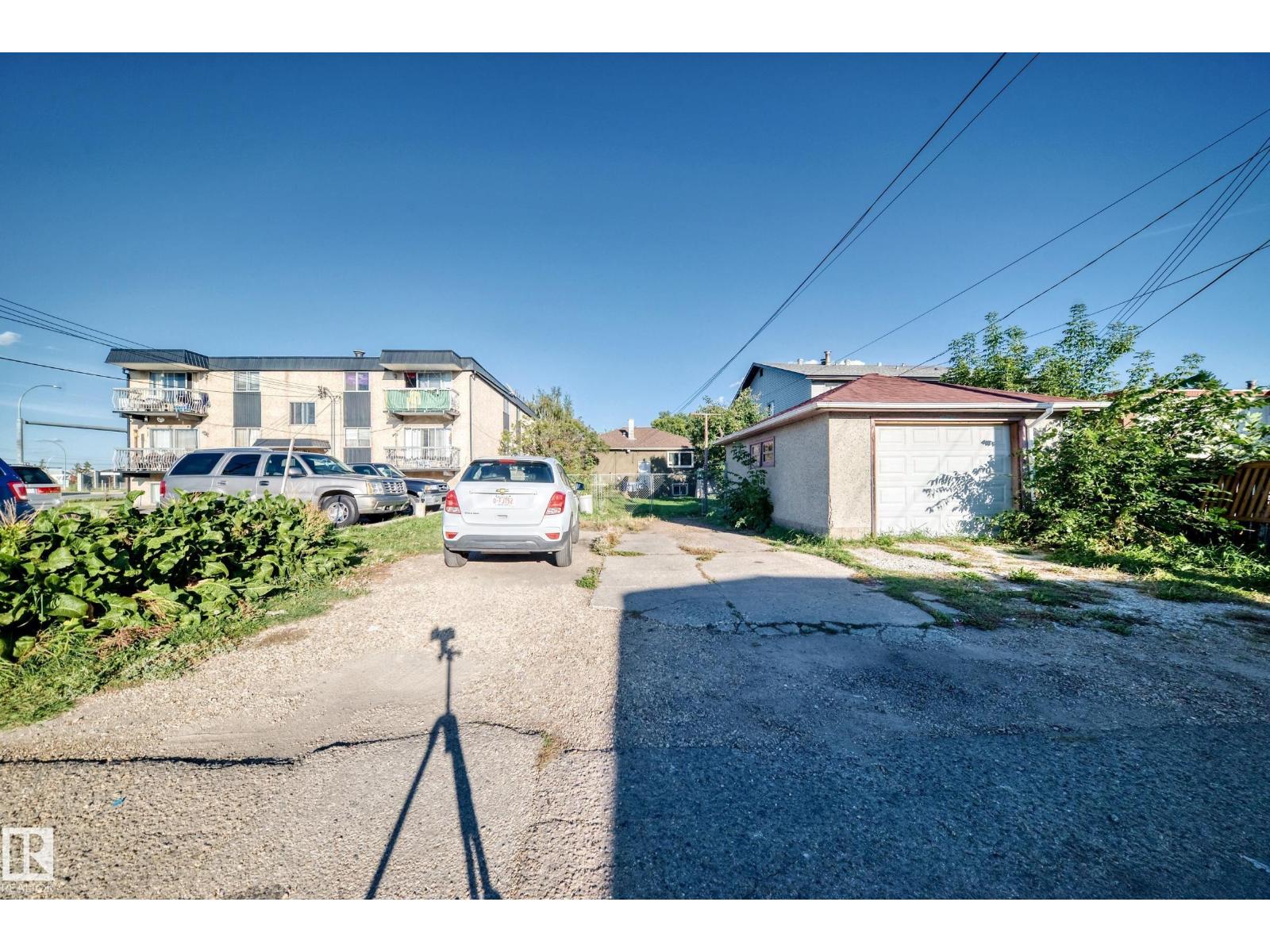 12440 82 ST NW - Image 45