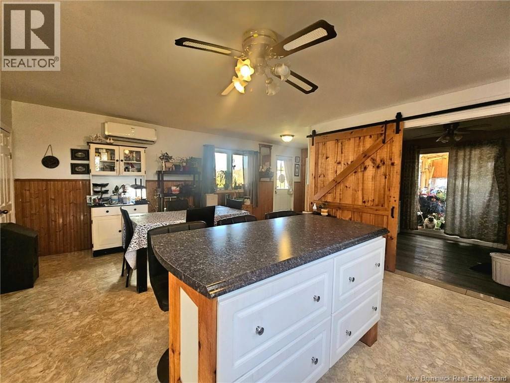 17 Gloucester Junction - 17