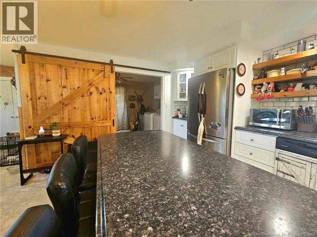 17 Gloucester Junction - Image 11