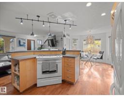 12152 91 St Nw, Edmonton, AB T5B4C1 Photo 13