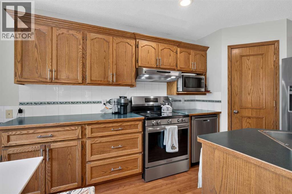 9867 Hidden Valley Drive NW, Calgary, Alberta, T3A5K5 — thumbnail 12