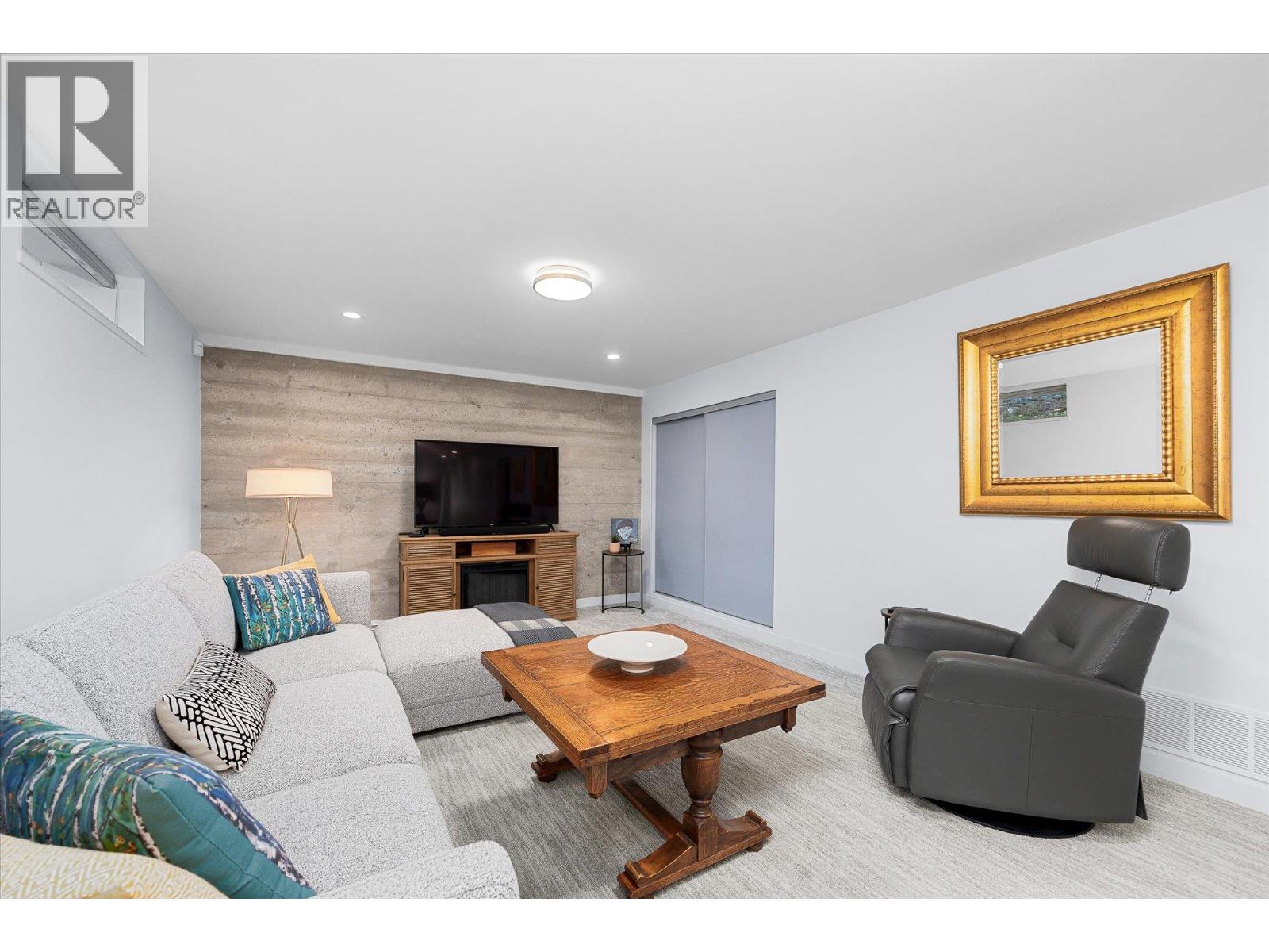 158 Grandview Street, Penticton