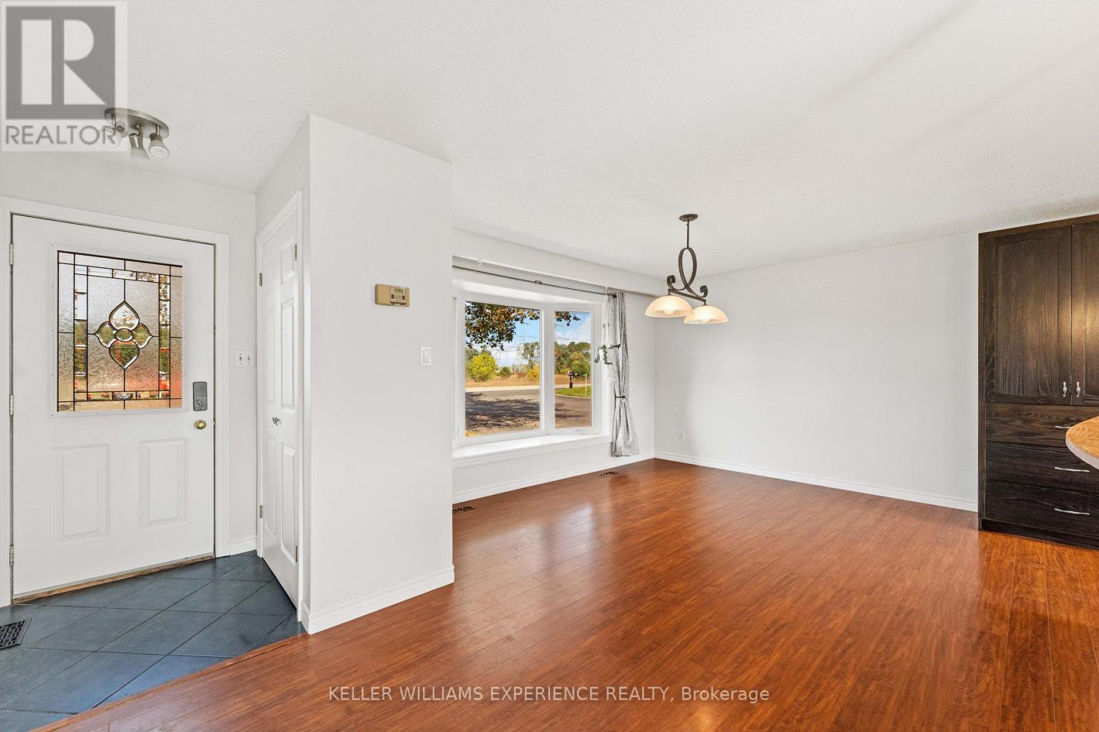 2341 SUNNIDALE ROAD - Image 11