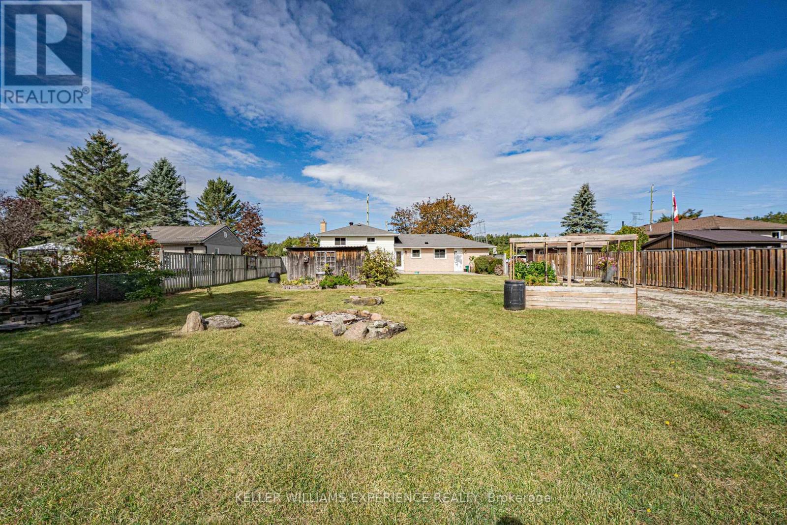 2341 SUNNIDALE ROAD - 22