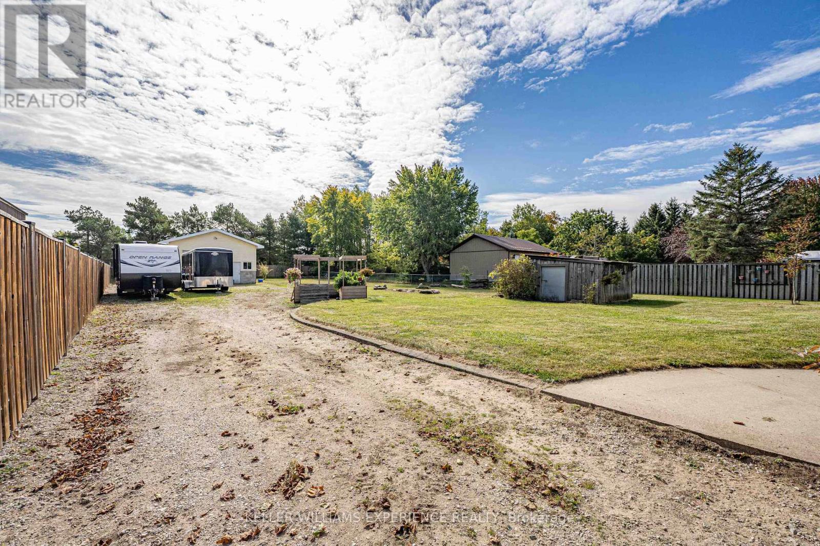 2341 SUNNIDALE ROAD - 27