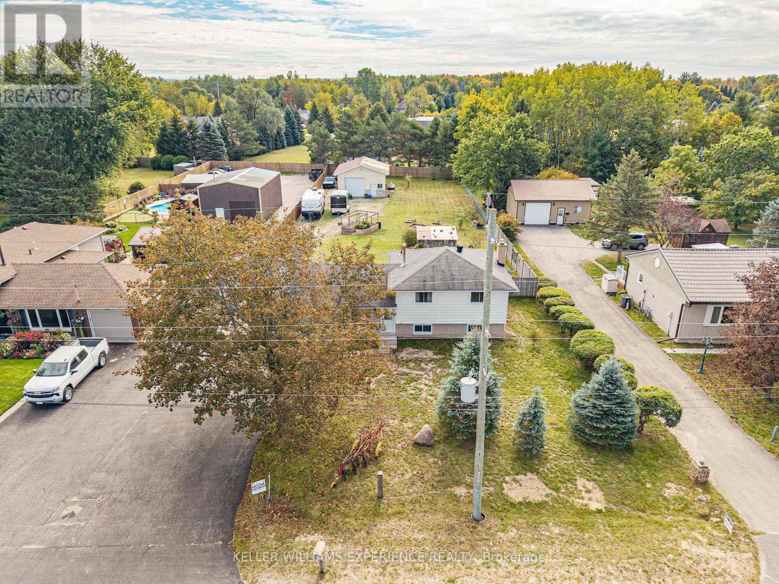 2341 SUNNIDALE ROAD - Image 29