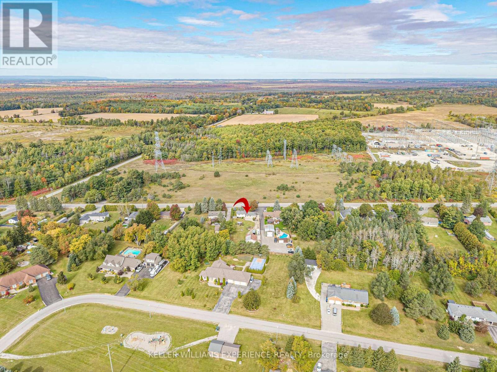 2341 SUNNIDALE ROAD - 35