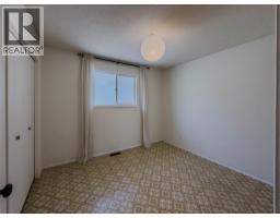3pc Bathroom - 1595 Mt Dufferin Avenue, Kamloops, BC V2E1A8 Photo 16
