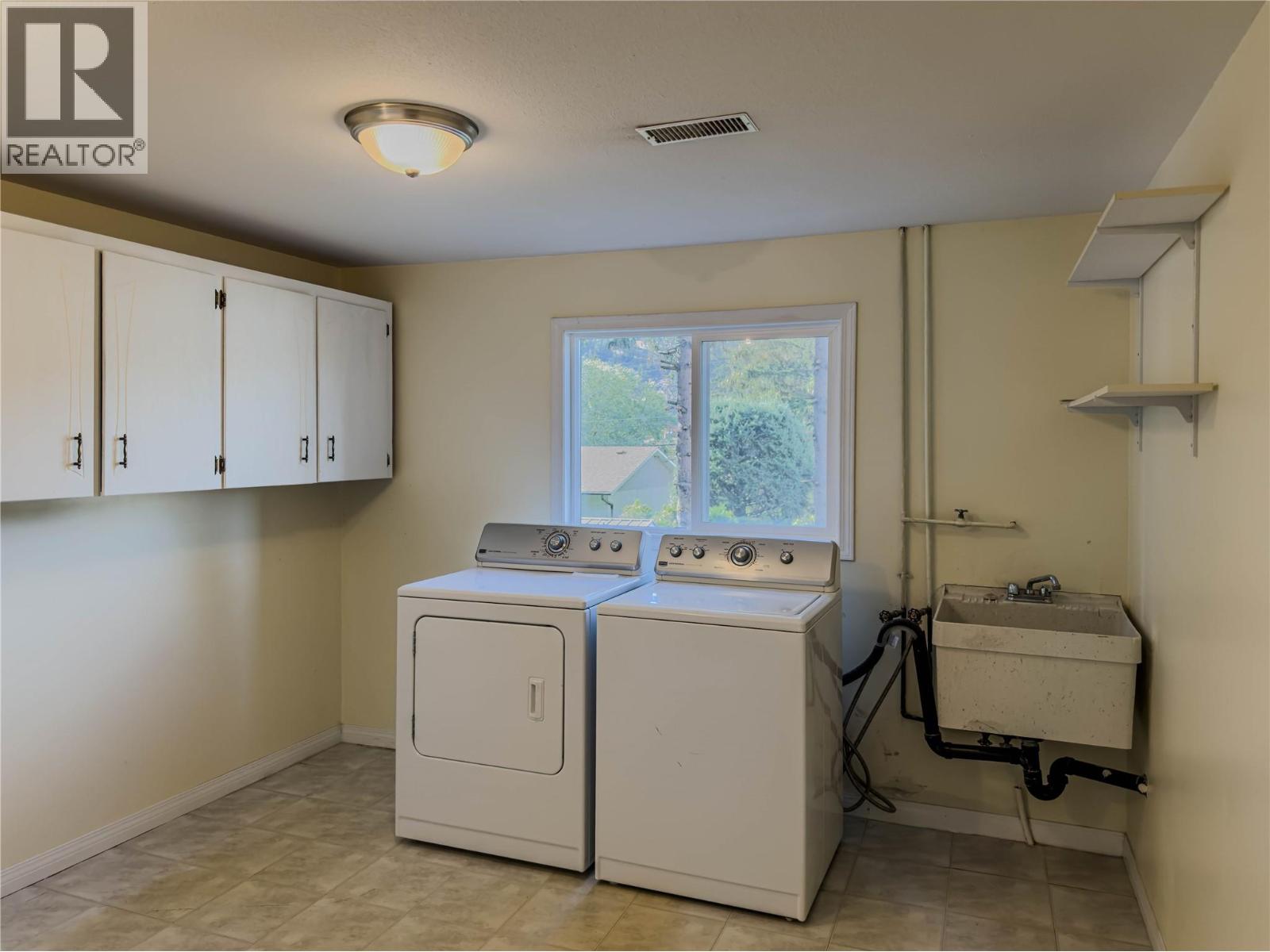 1595 MT DUFFERIN Avenue - 24
