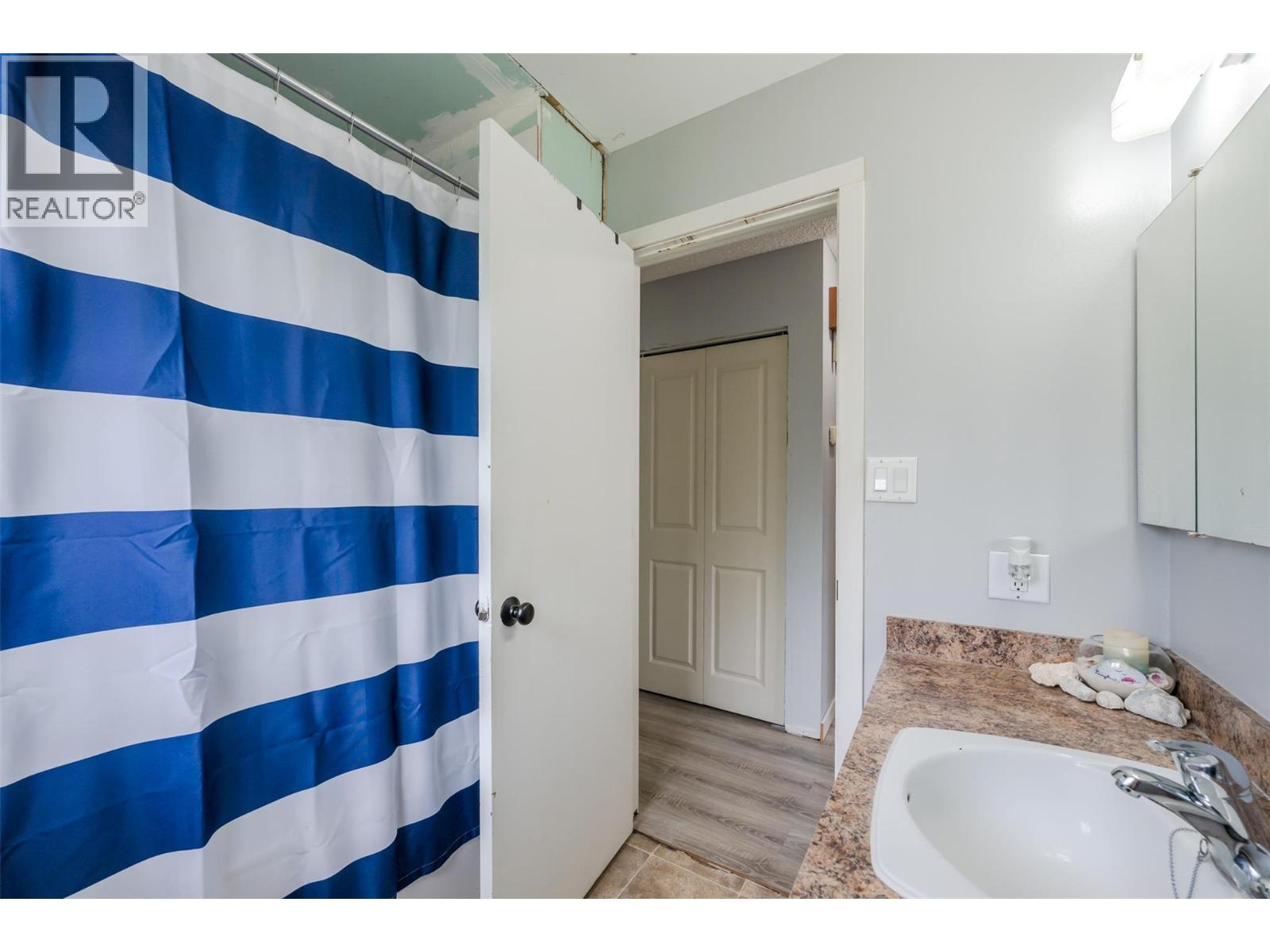 7503 HOWIS Crescent - 22