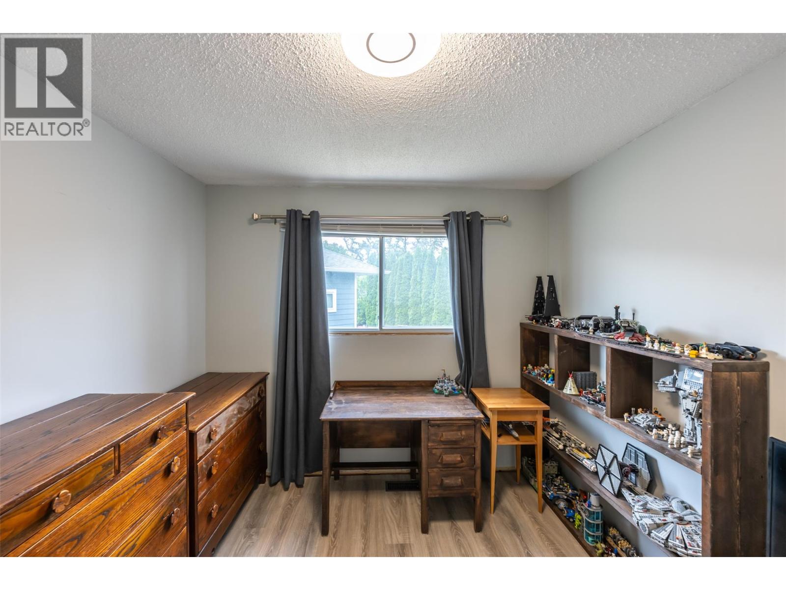 7503 HOWIS Crescent - 19