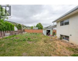 7503 Howis Crescent, Summerland, BC V0H1Z4 Photo 31
