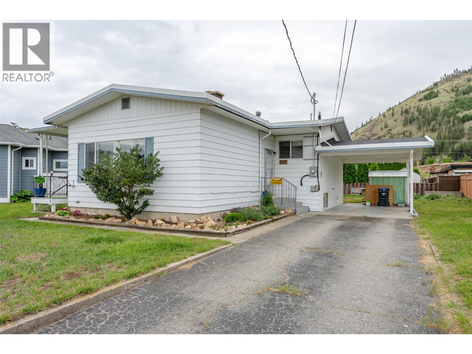 7503 HOWIS Crescent - 1