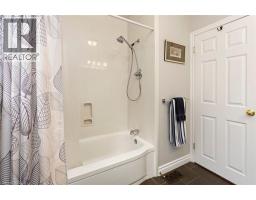 200 Woodview Crescent, Ancaster, ON L9G1G2 Photo 28