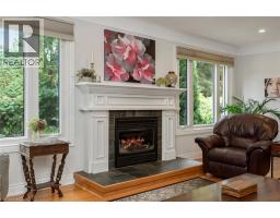 200 Woodview Crescent, Ancaster, ON L9G1G2 Photo 15