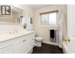 200 Woodview Crescent, Ancaster, ON L9G1G2 Photo 27