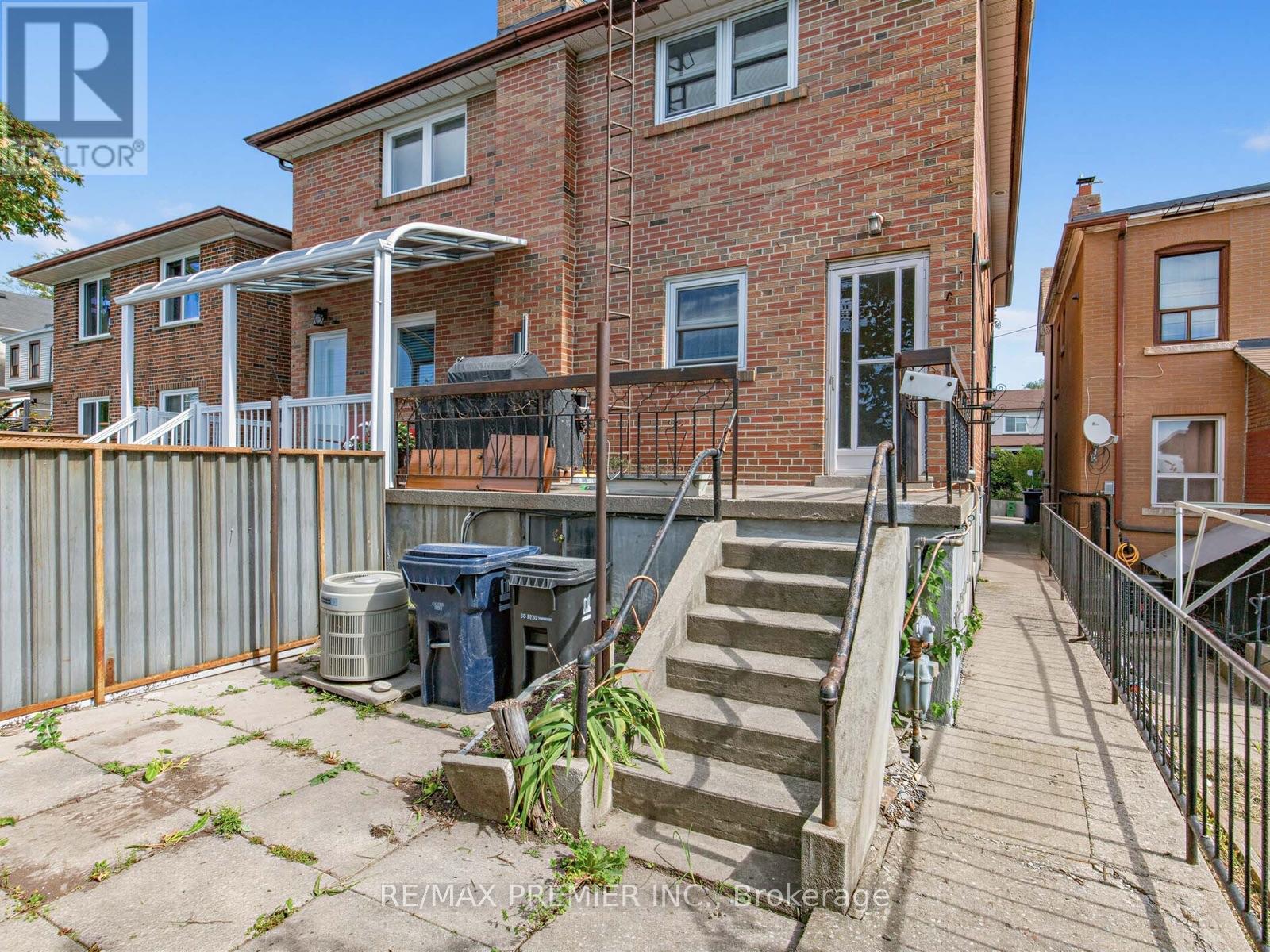86 GILBERT AVENUE - Image 26