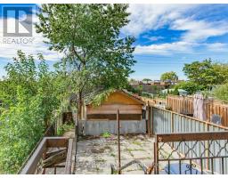86 Gilbert Avenue, Toronto, ON M6E4W1 Photo 28