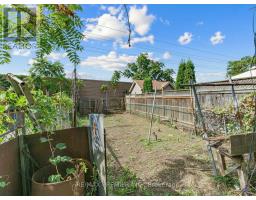 86 Gilbert Avenue, Toronto, ON M6E4W1 Photo 29