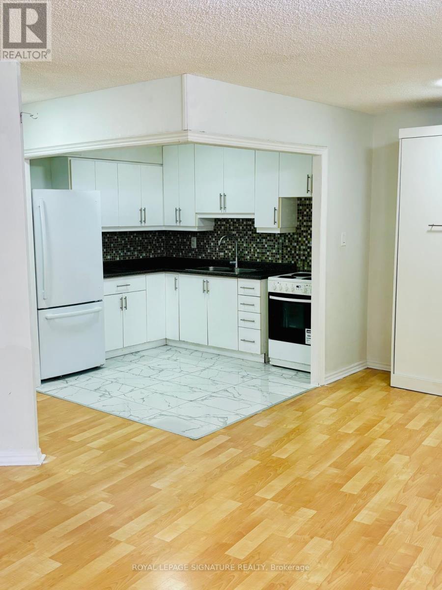 #408 330 DIXON ROAD - 18