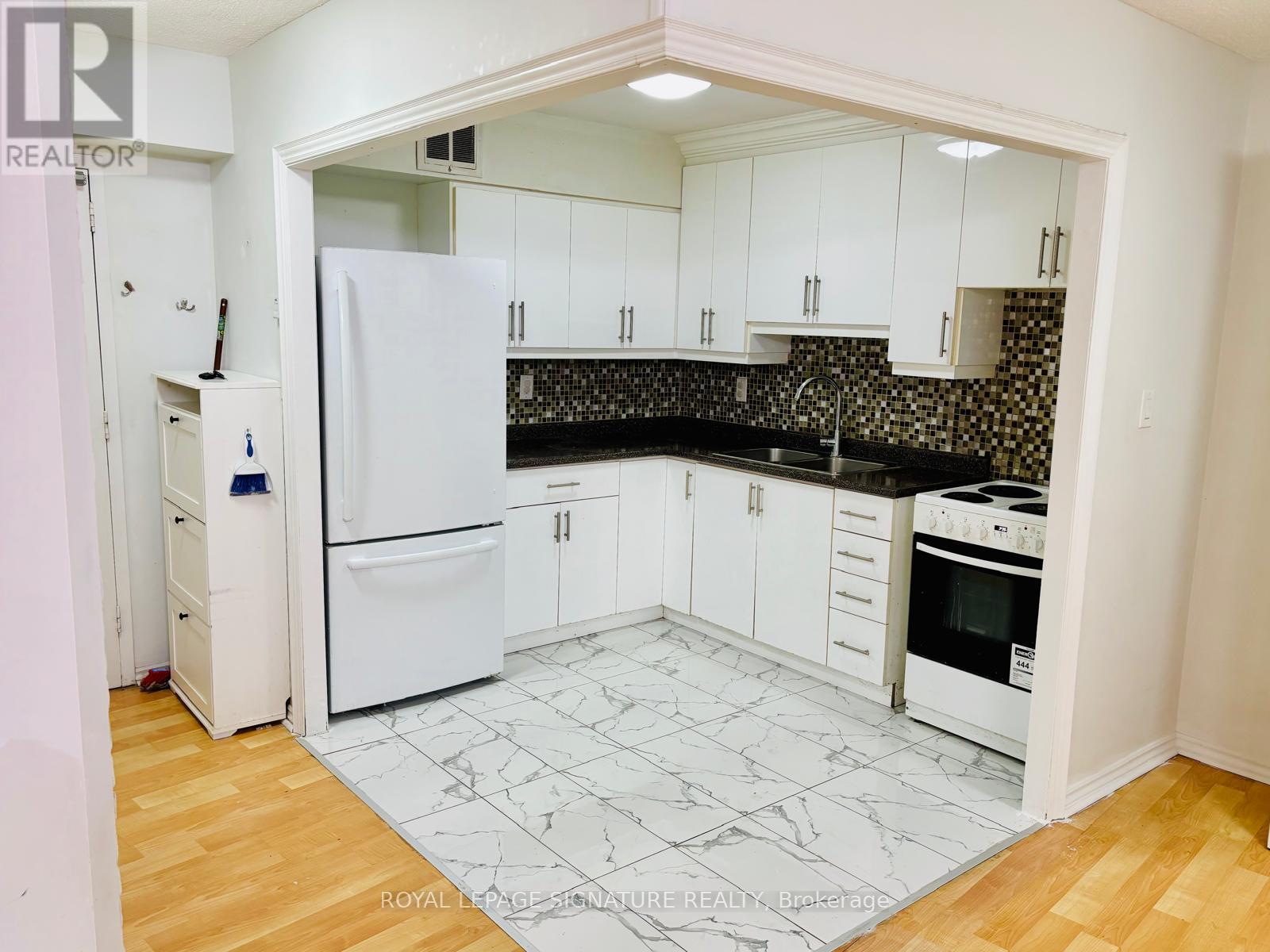 #408 330 DIXON ROAD - Image 22