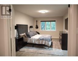 10 - 2410 Woodward Avenue, Burlington, ON L7R1T9 Photo 13