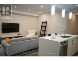 10 - 2410 Woodward Avenue, Burlington, ON L7R1T9 Photo 8