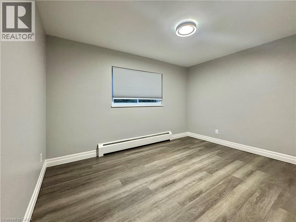 #204 410 HAZEL Street, Waterloo, Ontario, N2L3P7, Waterloo, Ontario — photo 5 of 5