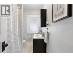 52 Berryman Avenue, St  Catharines, ON L2R3W9 Photo 22