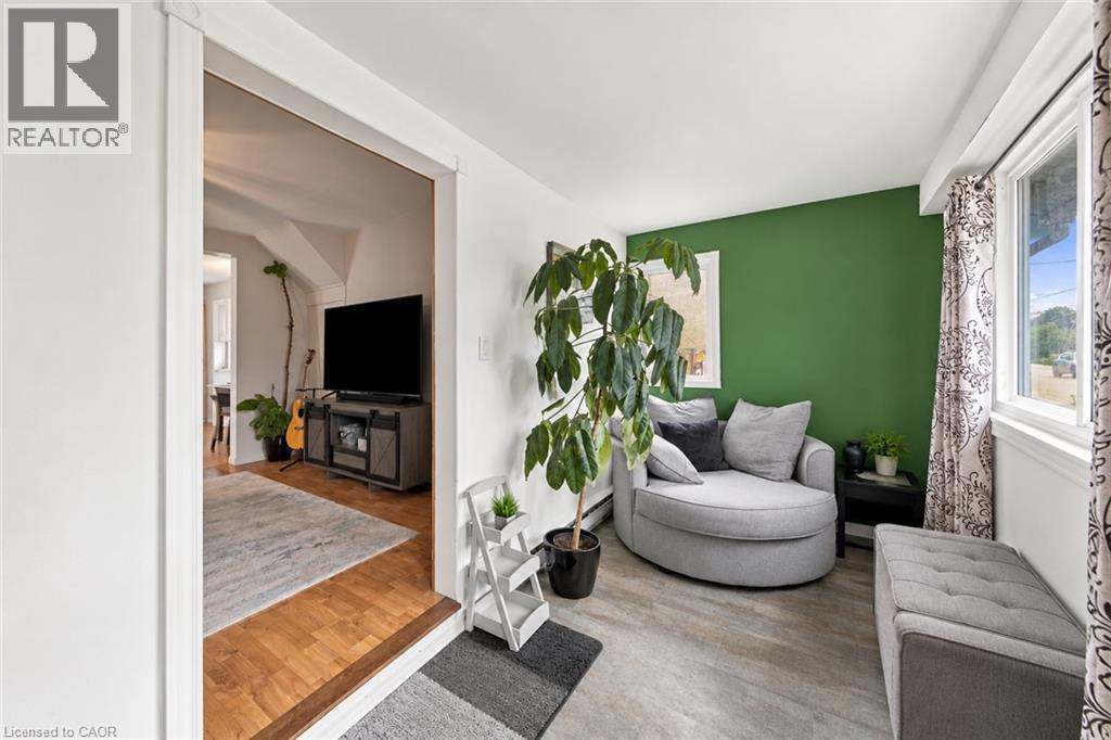 632 STEELE Street - Image 4