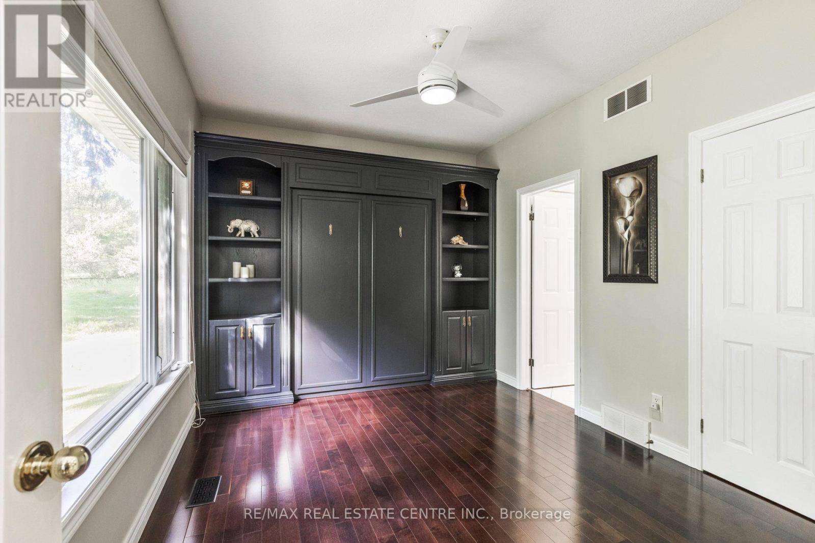 6 FOX RUN ROAD - Image 25