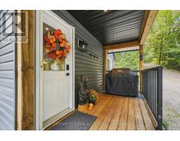 1424 Redkenn Road, Dysart Et Al, ON K0M1S0 Photo 11