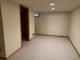 90 Spring Meadow Crescent, Winnipeg, MB R2C4H6 Photo 37