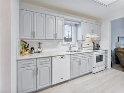587 Mcadam Avenue, Winnipeg, MB R2V0B1 Photo 15