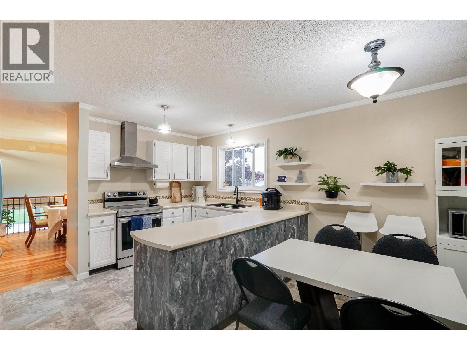 66 BANYAY STREET - 10