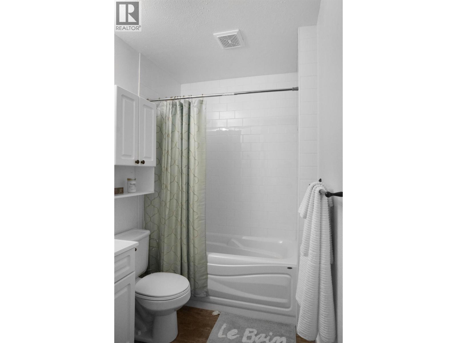 10 SKEENA STREET - 9