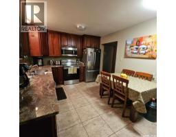 Storage - 549 Laurier Drive, Prince Albert, SK S6V5M4 Photo 14