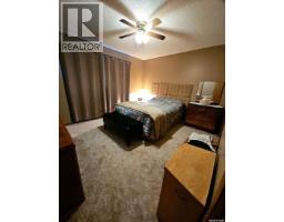 549 Laurier Drive, Prince Albert, SK S6V5M4 Photo 16