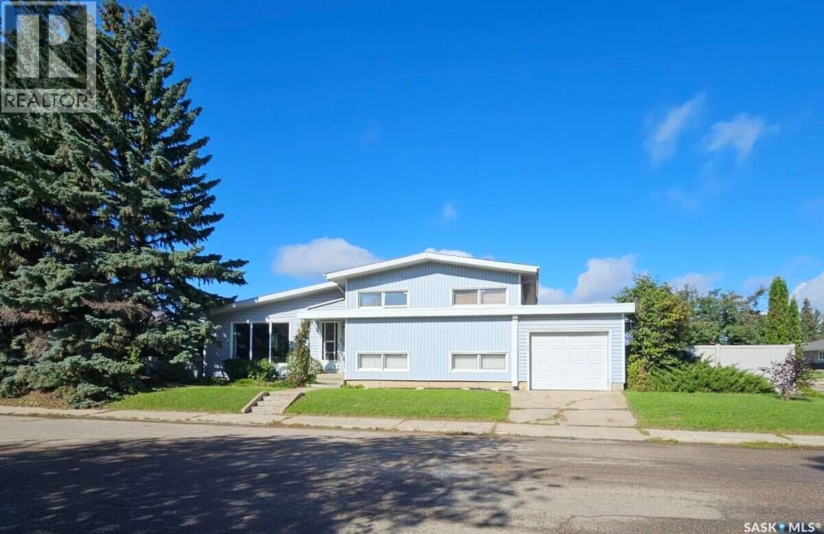 549 Laurier DRIVE, Prince Albert — photo 2