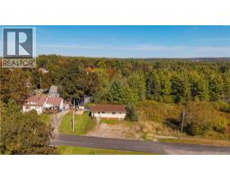 33 Victiora Street, St  Stephen, NB E3L2S5 Photo 13
