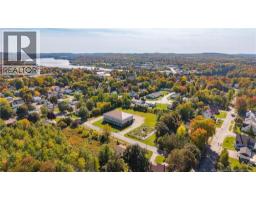 33 Victiora Street, St  Stephen, NB E3L2S5 Photo 9